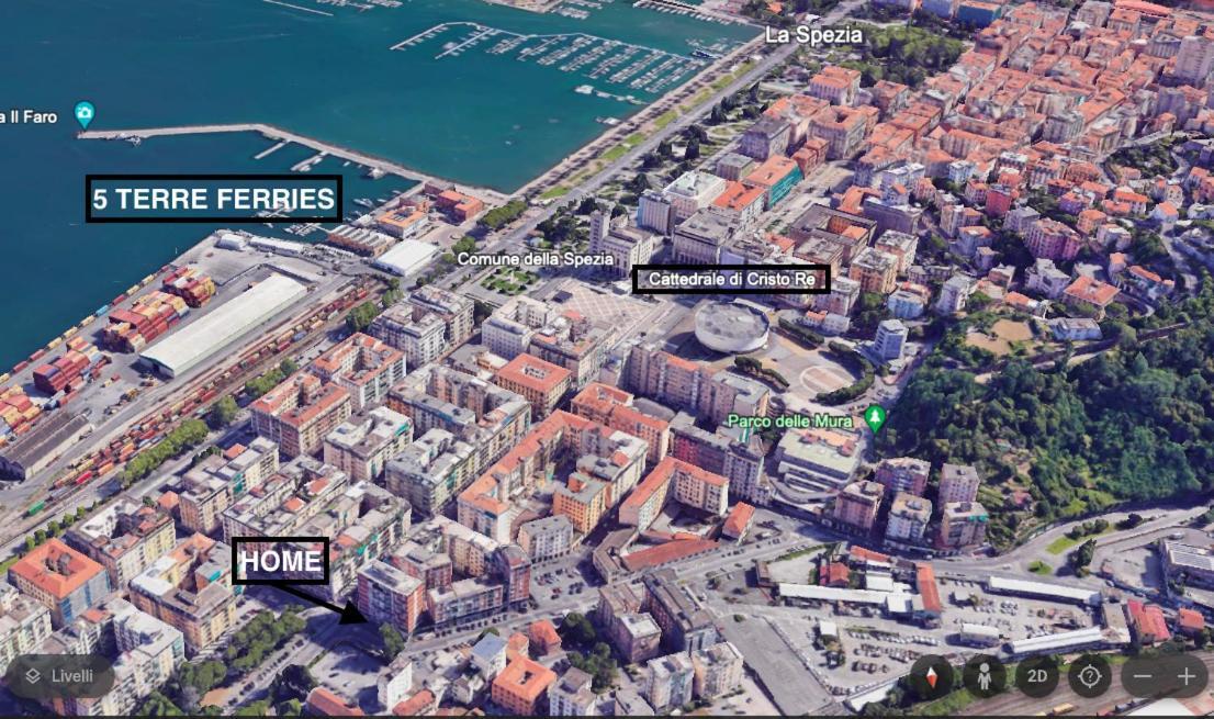 Ferienwohnung Bilocale Con Posto Auto La Chicca Del Golfo La Spezia Exterior foto