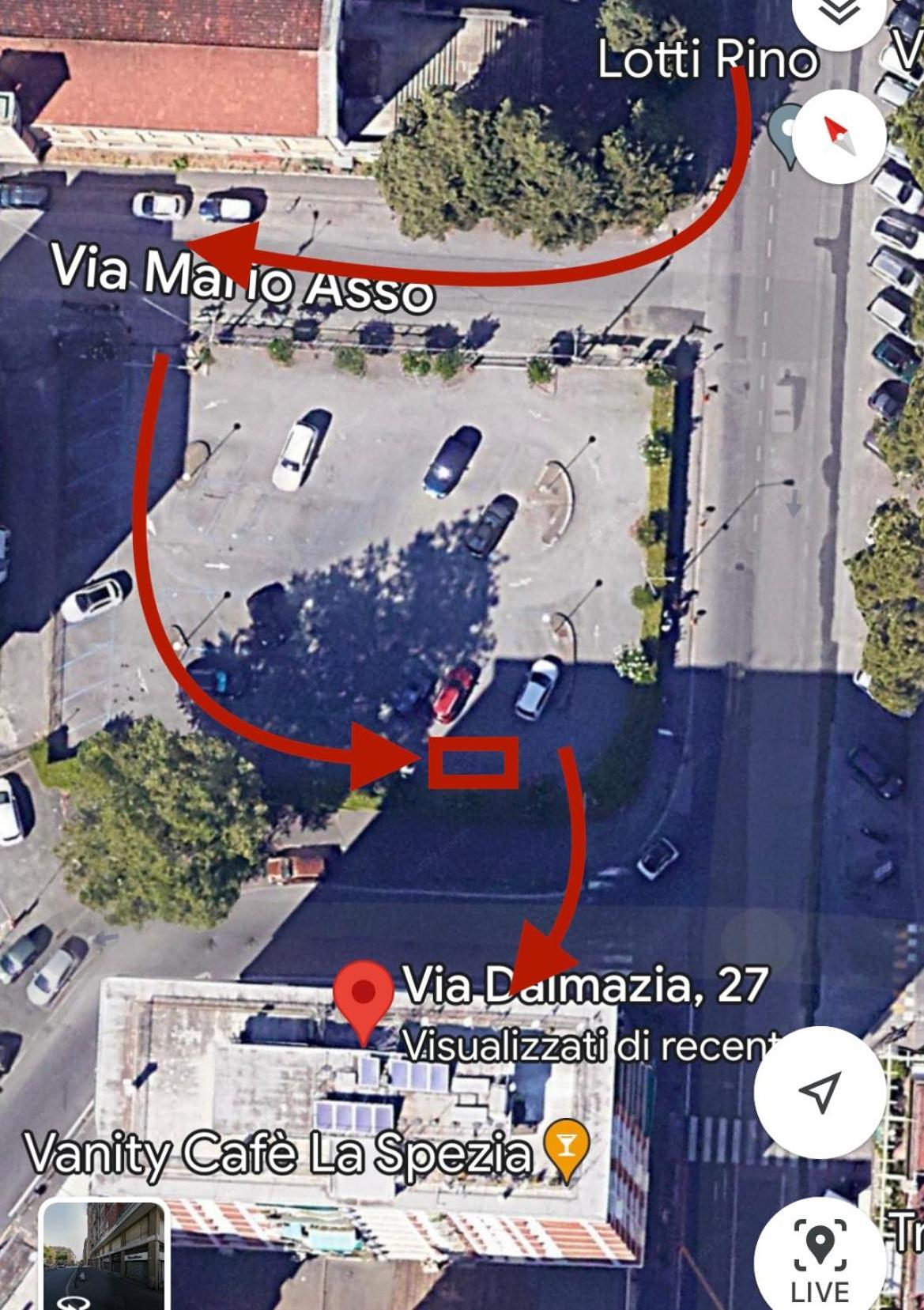 Ferienwohnung Bilocale Con Posto Auto La Chicca Del Golfo La Spezia Exterior foto