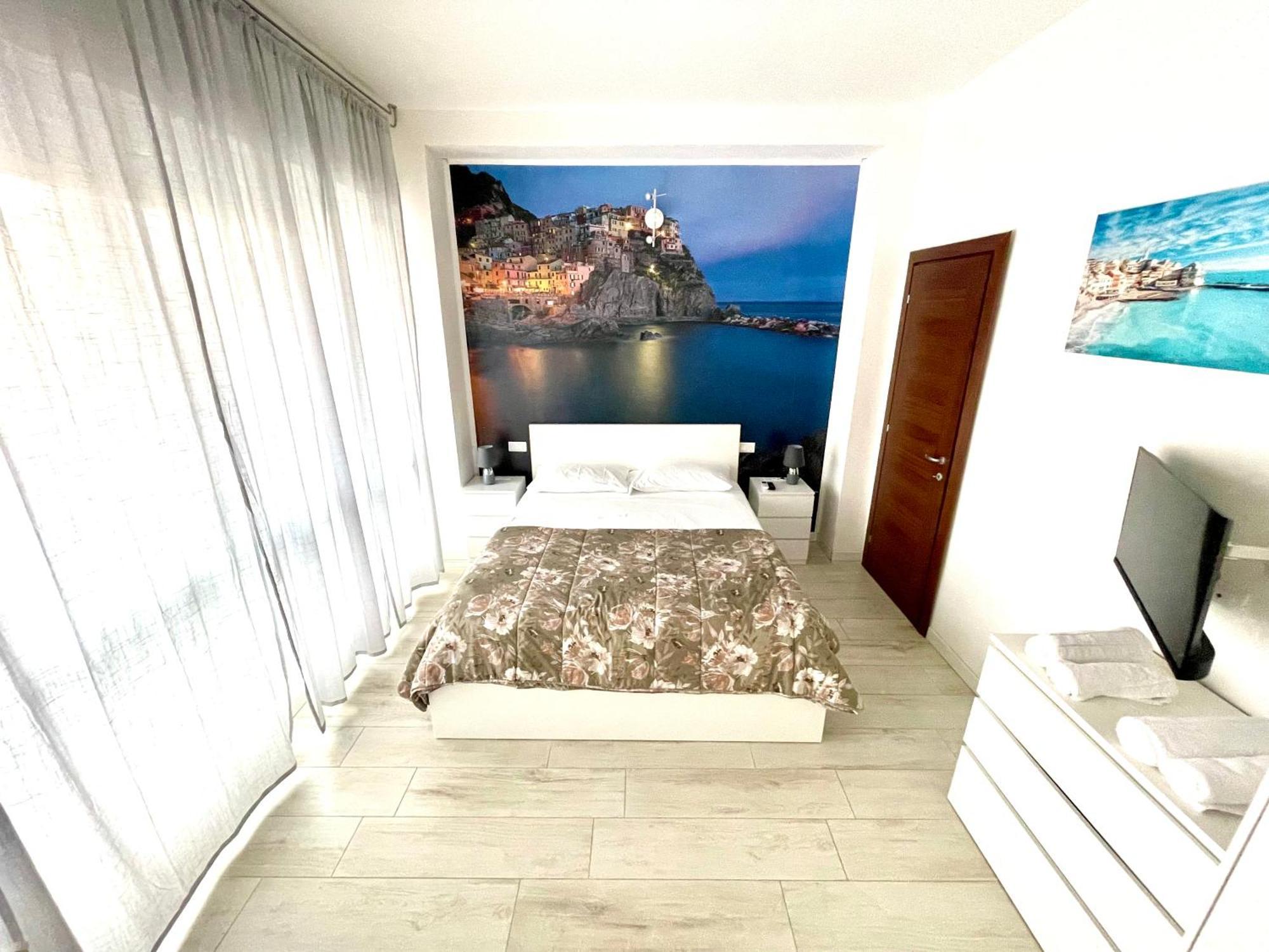 Ferienwohnung Bilocale Con Posto Auto La Chicca Del Golfo La Spezia Exterior foto